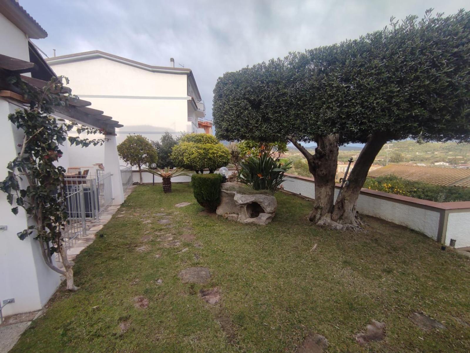 Appartamento Su Survaju Irgoli Bagian luar foto