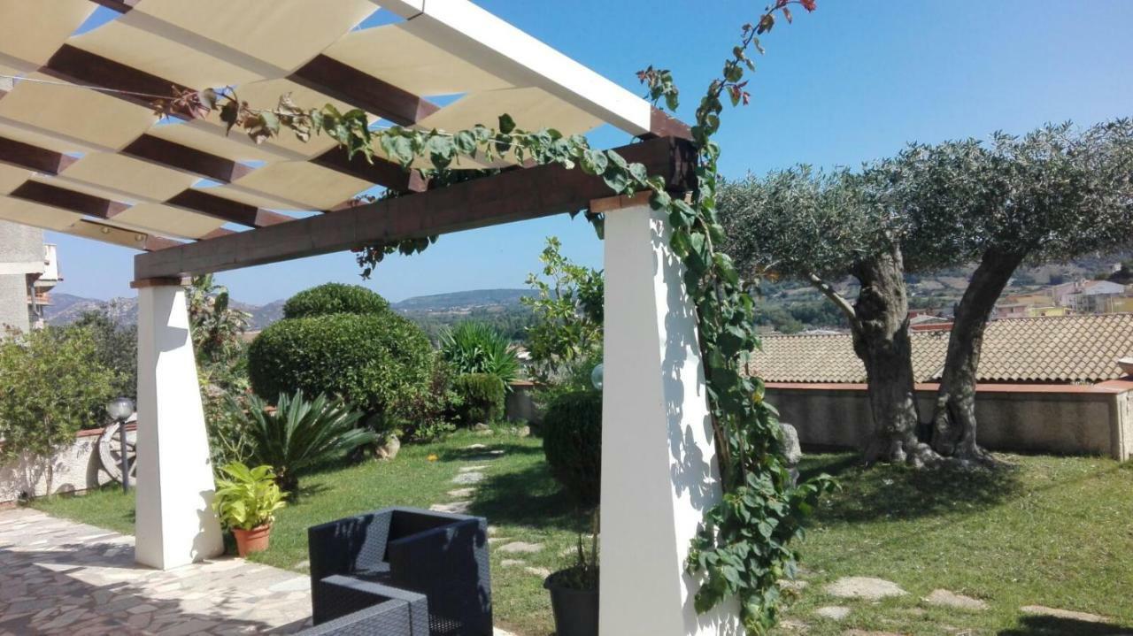 Appartamento Su Survaju Irgoli Bagian luar foto